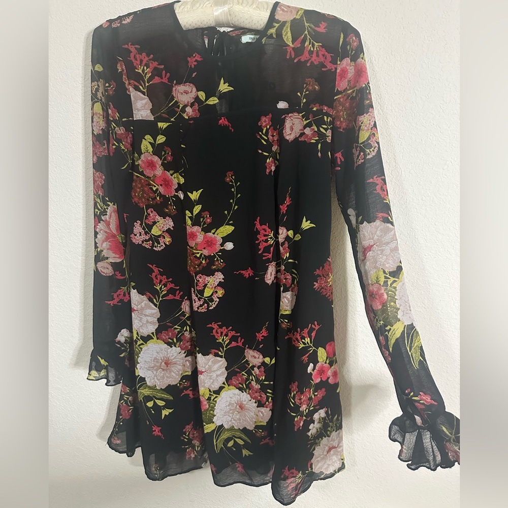 Kimchi Blue / Urban Outfitters Long-sleeve Floral Mini Dress